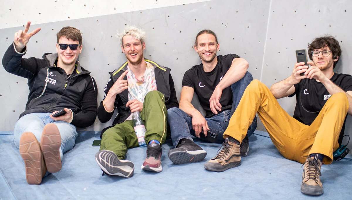Landesmeisterschaft_Bouldern_Berlin_Sachsen_2022_Routesetting | © Kilian Dorner Landesmeisterschaft_Bouldern_Berlin_Sachsen_2022_Routesetting | © Kilian Dorner