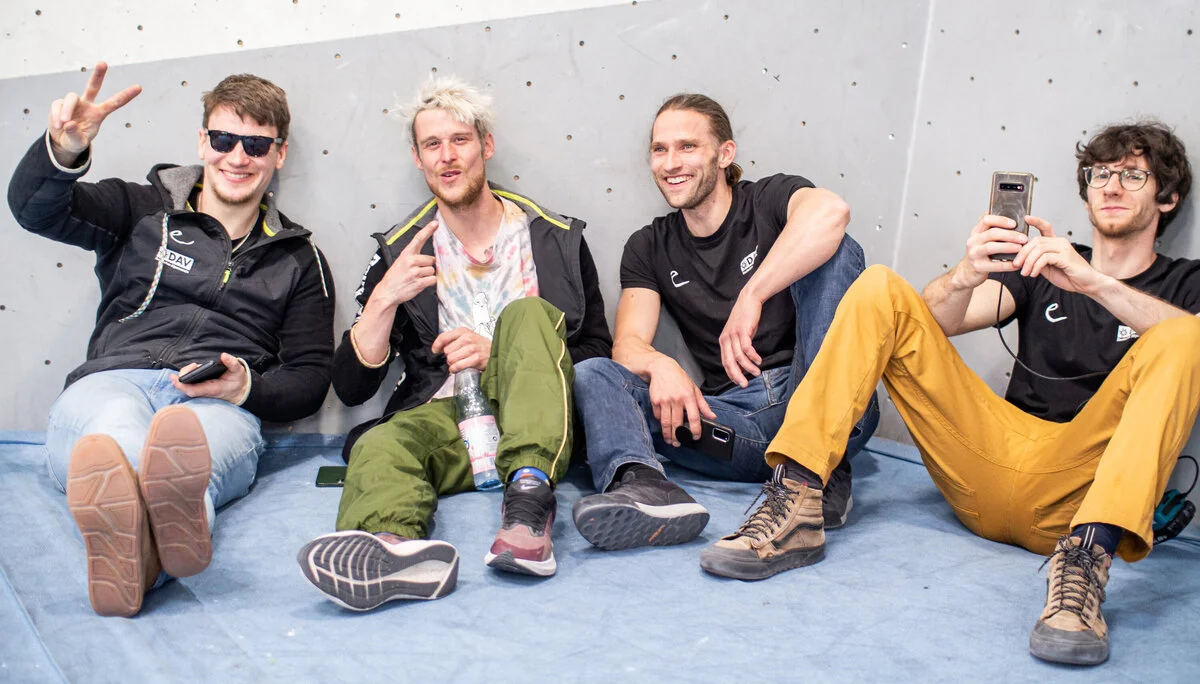 Landesmeisterschaft_Bouldern_Berlin_Sachsen_2022_Routesetting | © Kilian Dorner Landesmeisterschaft_Bouldern_Berlin_Sachsen_2022_Routesetting | © Kilian Dorner