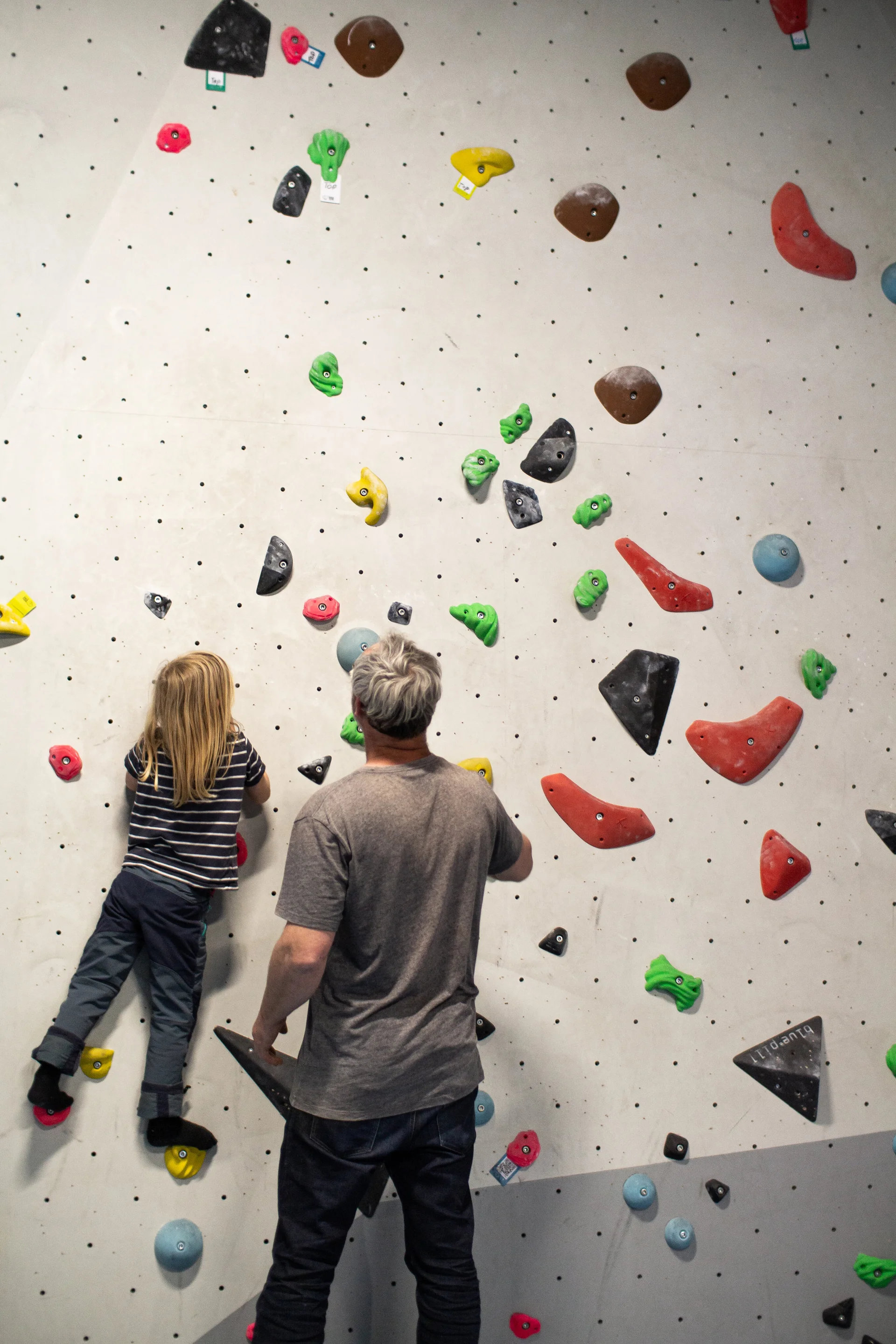 Landesmeisterschaft_Bouldern_Berlin_Sachsen_2022_Zuschauer | © Kilian Dorner