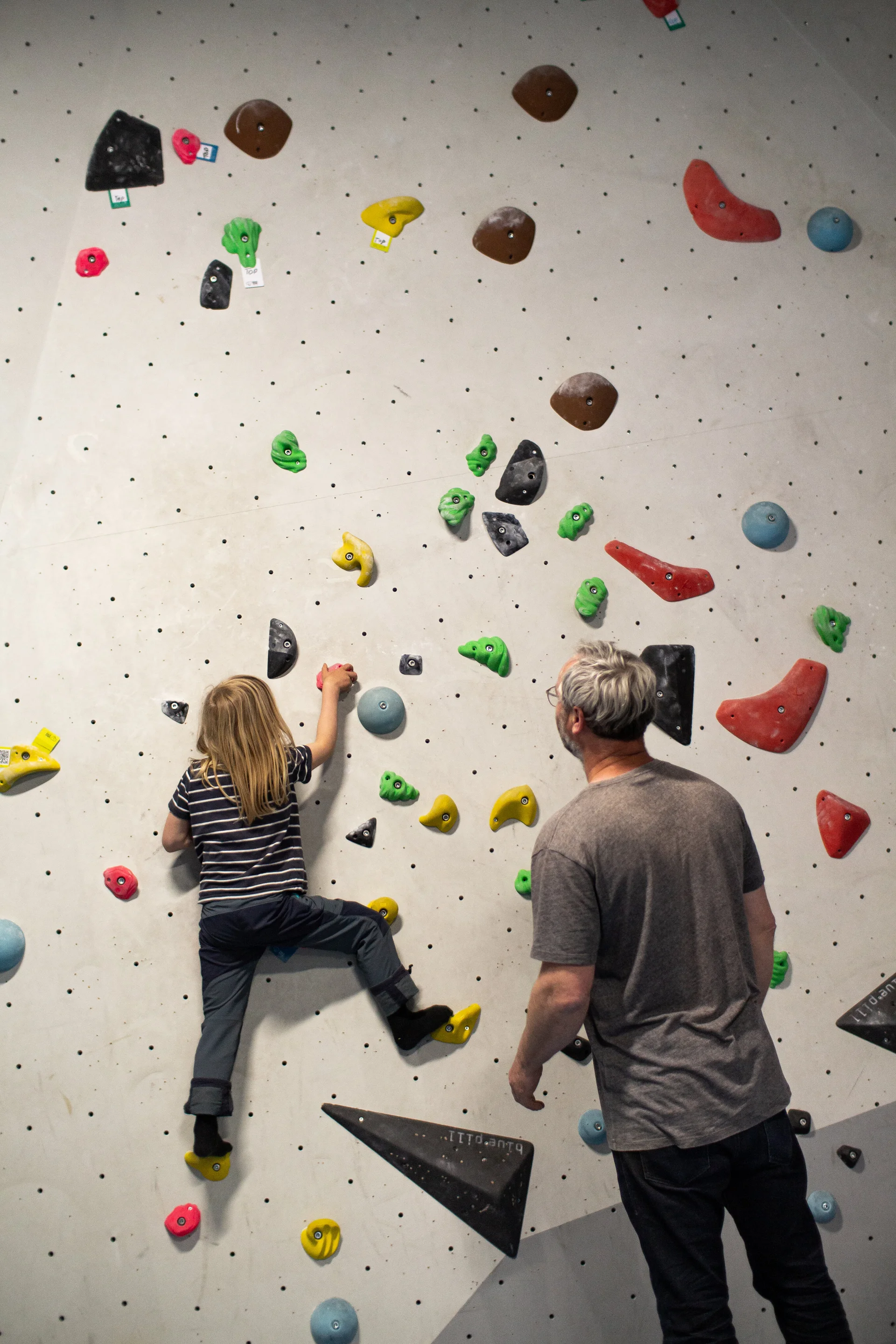 Landesmeisterschaft_Bouldern_Berlin_Sachsen_2022_Zuschauer | © Kilian Dorner