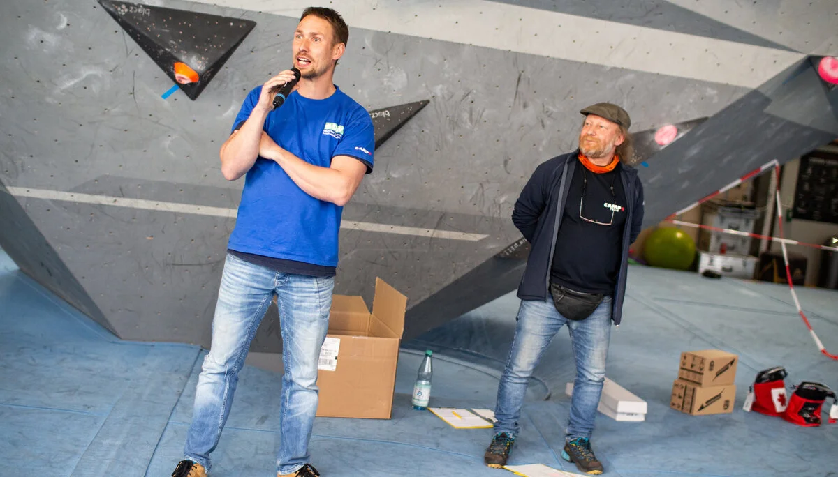 Landesmeisterschaft_Bouldern_Berlin_Sachsen_2022_Offizielle | © Kilian Dorner