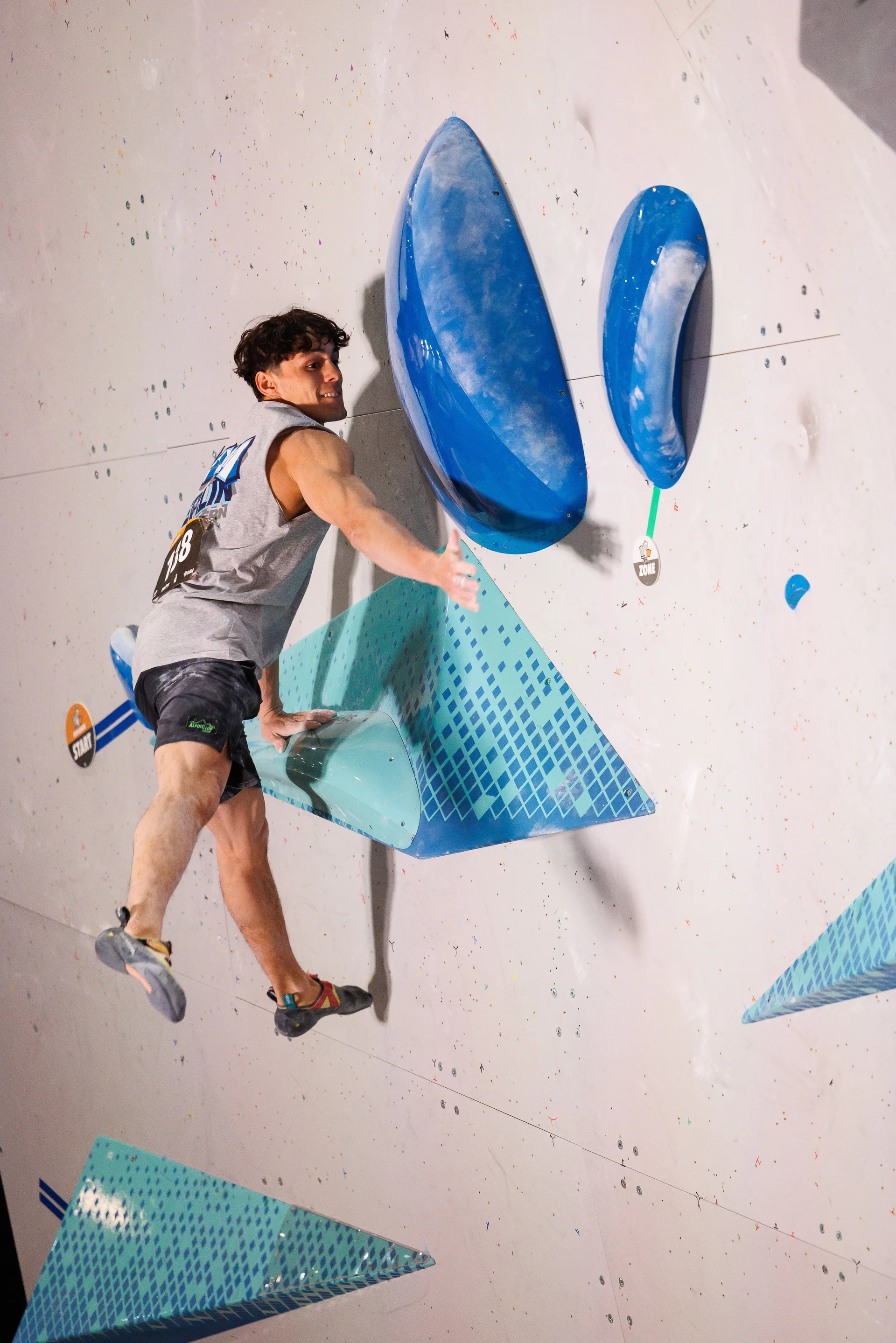 Elias - Deutsche Meisterschaft Bouldern 2025 | © Marco Kost / DAV